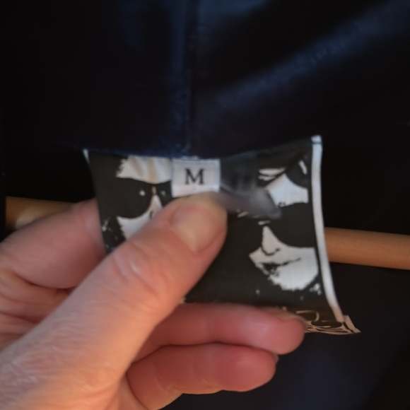 Velvet/velour puffy collar/neck open cardigan. - Picture 4 of 6